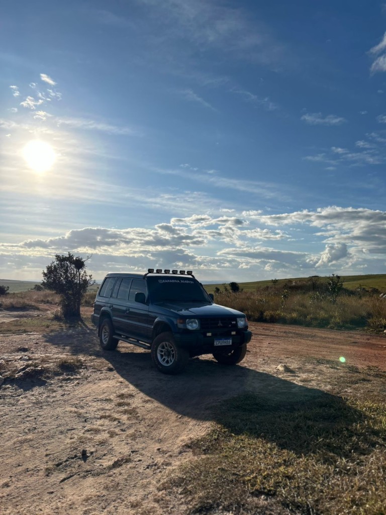 Um dos veículos 4x4 usado nos passeios